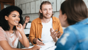 ¿Cómo mejorar tu comunicación oral y escrita en la universidad?: claves prácticas para potenciar tu perfil académico ¿Cómo mejorar tu comunicación oral y escrita en la universidad?: claves prácticas para potenciar tu perfil académico