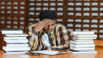 Apoyo emocional para universitarios: ¿cómo ayudar a manejar el estrés y la ansiedad?