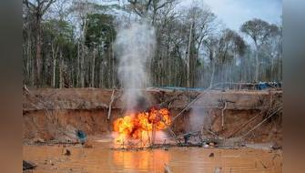 Ejecutan operativo contra minería ilegal en Madre de Dios