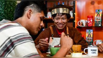Jóvenes asháninkas se forman como baristas para revolucionar el café de Ucayali