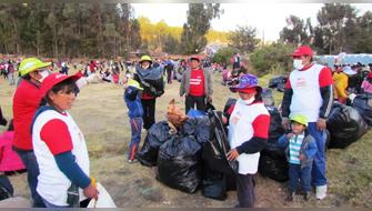 Retiran una tonelada de residuos sólidos de Sacsayhuamán