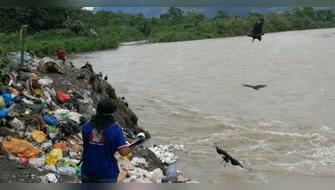 Arrojar desperdicios a los ríos ya es un delito penado con cárcel