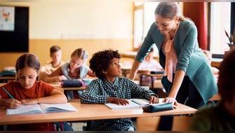 Los posgrados en gestión educativa ofrecen una formación integral que abarca diversas áreas.