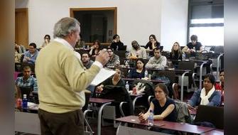 Docencia universitaria: requisitos y beneficios de estudiar este posgrado en el Perú