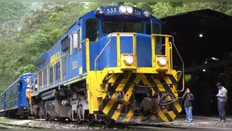 PeruRail mantiene limpio Machupicchu desde hace 27 años