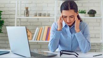 Salud mental en posgrado: ¿cómo manejar la presión académica y laboral sin afectar tu bienestar? Salud mental en posgrado: ¿cómo manejar la presión académica y laboral sin afectar tu bienestar?