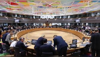 UE aprueba rebajar requisitos de sostenibilidad a grandes empresas