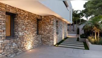 Revestimientos exteriores: las mejores opciones que protegen tu casa del clima y aumentan su valor estético