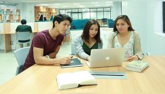 Formación universitaria en Perú: innovaciones y tendencias que marcan el futuro de la educación superior