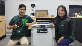 Investigadores peruanos desarrollan tecnología para salvar las abejas