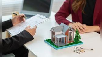 Checklist legal antes de comprar una propiedad en Perú