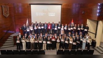 Jóvenes talentos de nueve regiones se preparan para la nueva minería con formación gratuita del IIMP