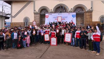 Cajamarca: entregan más de 1,000 títulos de propiedad para familias y obras Cajamarca: entregan más de 1,000 títulos de propiedad para familias y obras