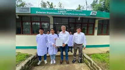 Laboratorio de suelos beneficiará a productores de Cusco y Ayacucho Laboratorio de suelos beneficiará a productores de Cusco y Ayacucho
