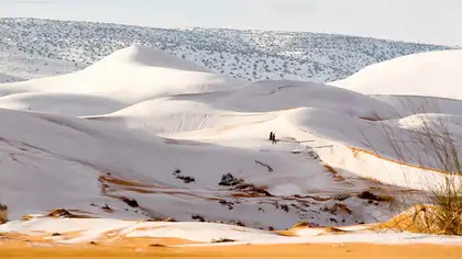 Cambio climático: Desierto de Sahara amanece cubierto de nieve Cambio climático: Desierto de Sahara amanece cubierto de nieve