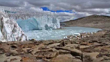 Estudio confirma acelerado retroceso de glaciar Quelccaya Estudio confirma acelerado retroceso de glaciar Quelccaya