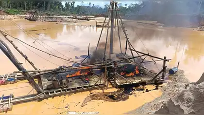Tambopata: Destruyen dragas y campamentos de la minería ilegal