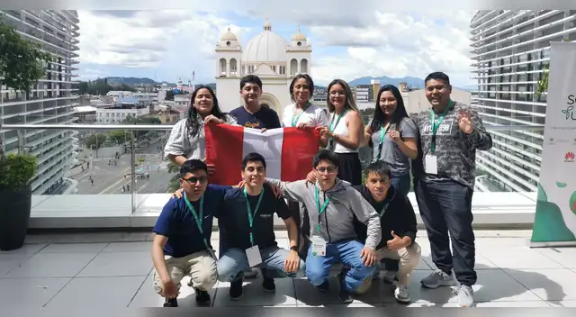 Estudiantes peruanos destacaron en competencia regional de Huawei