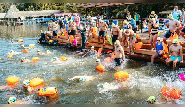 San Martín: Más de 200 nadadores desafían la falta de flotabilidad en Laguna Azul San Martín: Más de 200 nadadores desafían la falta de flotabilidad en Laguna Azul