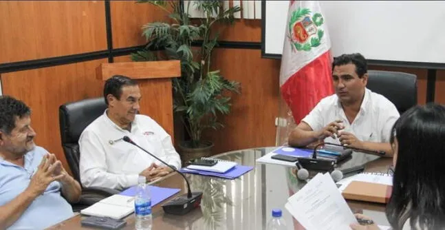 El gobernador de Piura promueve la creación de un Centro de Investigación Acuícola para la región