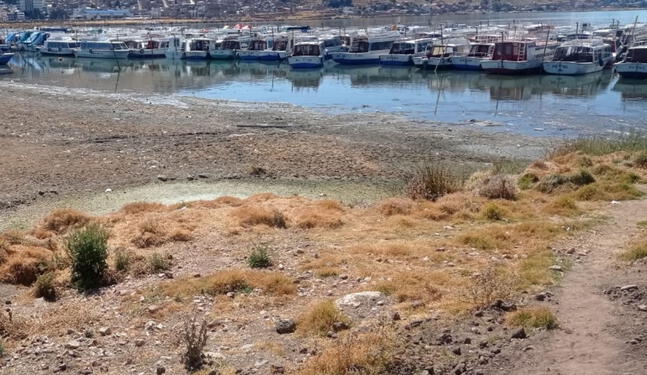 Puno: Lago Titicaca registra disminución de sus niveles de agua