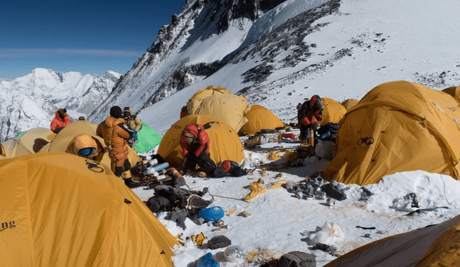 Everest ya no será una montaña de excrementos