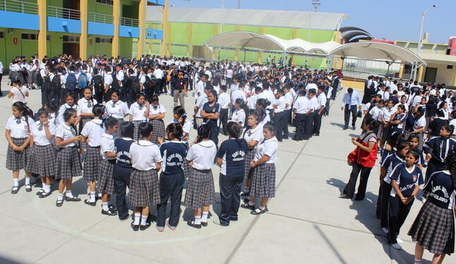 Ica evalúa retrasar inicio de año escolar por ola de calor