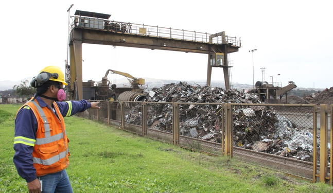 Siderúrgica peruana compra insumos a recicladores metálicos