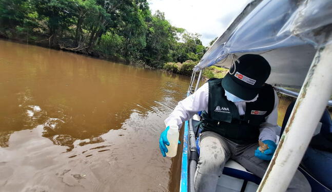 Loreto: especialistas monitorea calidad de agua en los ríos