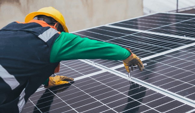 Científicos peruanos desarrollan paneles solares a base de cobre
