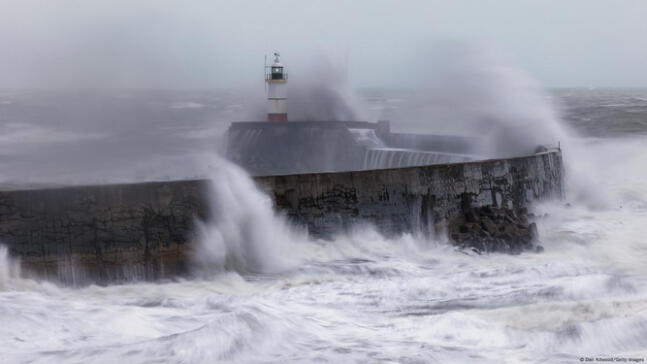 Europa entra en alerta por tormenta "Darragh"