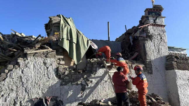 China: Terremoto en el Tíbet deja un centenar de fallecidos