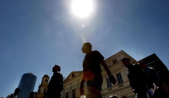 Costa peruana soportará más de 30 °C de temperatura