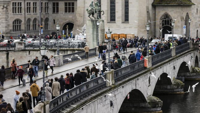 Suiza: Ciudadanos rechazan ajustar consumos a los límites planetarios