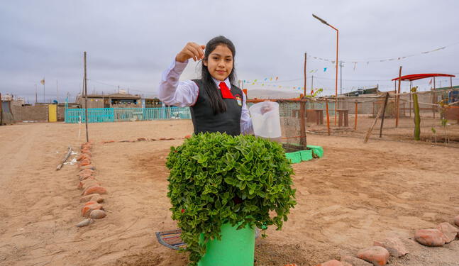 Exposición resalta rol de mujer en el cuidado del agua