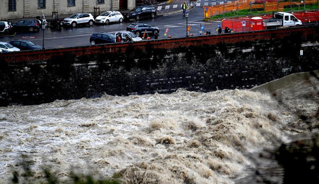 Italia emite una alerta roja por lluvias e inundaciones