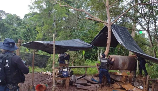 Campamentos ilegales de oro operaban en la cuenca del Canal de Panamá