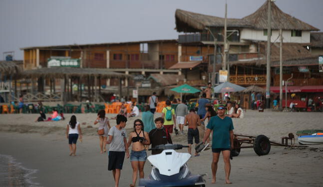 Piura: Seguidilla de sismos afectó balneario de Máncora