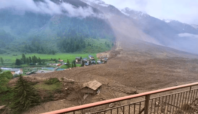 Pueblo de Suiza es sepultado por deslizamiento de glaciar
