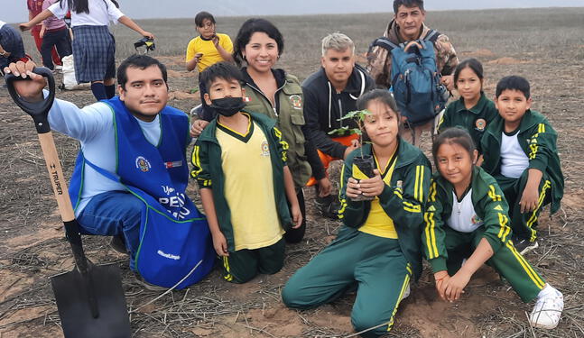 Grupo de 56,000 colegios impulsan transformación ambiental en Perú
