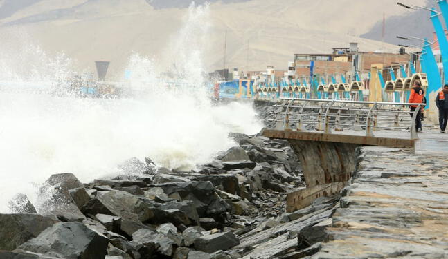 Litoral peruano soportará oleajes intensos hasta el viernes 13