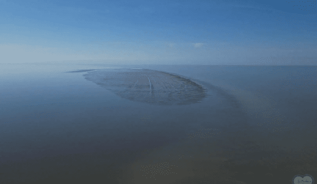 Cambio climático provoca aparición de nueva isla en mar Caspio