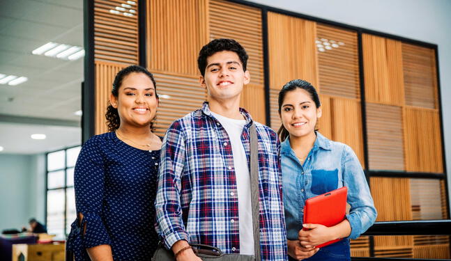 Universidad lanza propuesta con modelo de educación personalizada