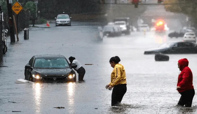 Inundaciones ponen en emergencia a EE.UU.