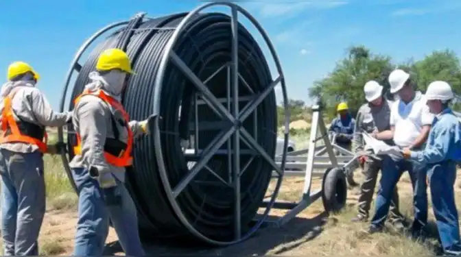  Huancavelica, Ayacucho, Apurímac y Cusco figuran entre las regiones donde se incrementará la capacidad de la red de fibra óptica.    