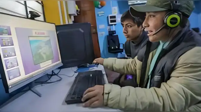 Más de 700 niños y 500 niñas participaron en los cursos digitales. Más de 700 niños y 500 niñas participaron en los cursos digitales.