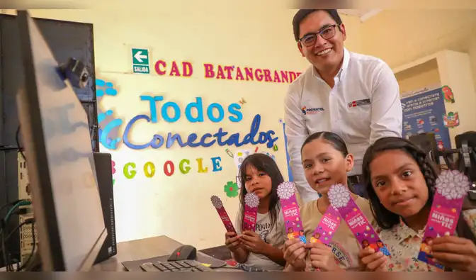 PRONATEL promueve habilidades digitales en niñas de zonas rurales mediante un taller de inteligencia artificial