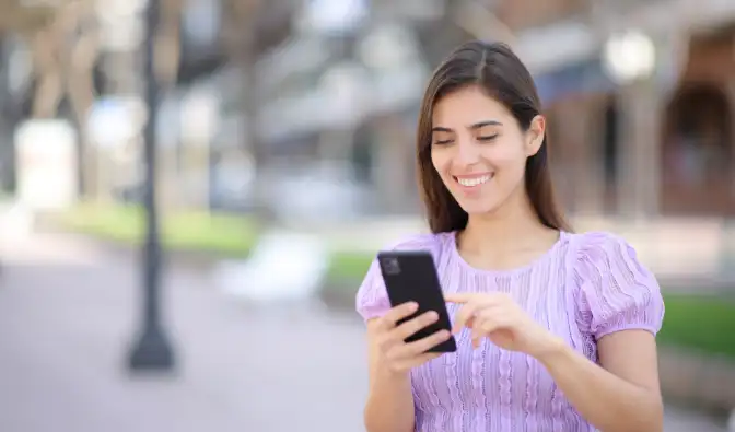 Antes de invertir tu gratificación en un smartphone, revisa la información del dispositivo para evitar bloqueos.