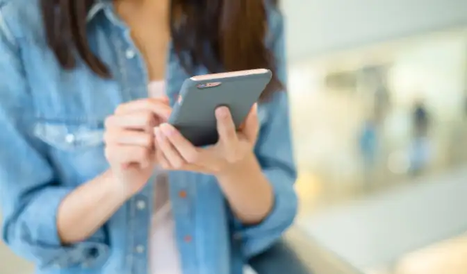 El smartphone se convirtió en el dispositivo tecnológico más usado por los hogares peruanos, superando incluso al televisor. El smartphone se convirtió en el dispositivo tecnológico más usado por los hogares peruanos, superando incluso al televisor.