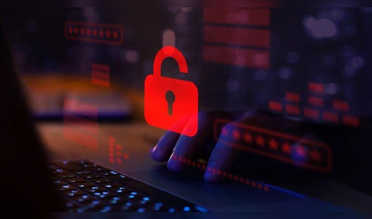 Proteger tu pyme de ciberataques es posible con soluciones simples, como antivirus, copias de seguridad en la nube y capacitaciones periódicas. Fuente: Shutterstokc.  